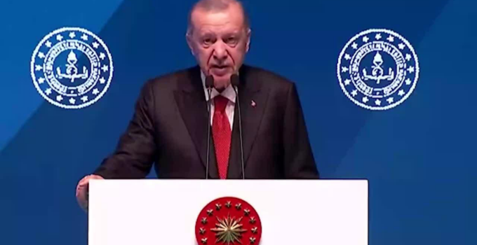 Erdoğan’dan Oyun Platformlarına Sert Tepki: “Gençlerimizi Zehirliyorlar!”